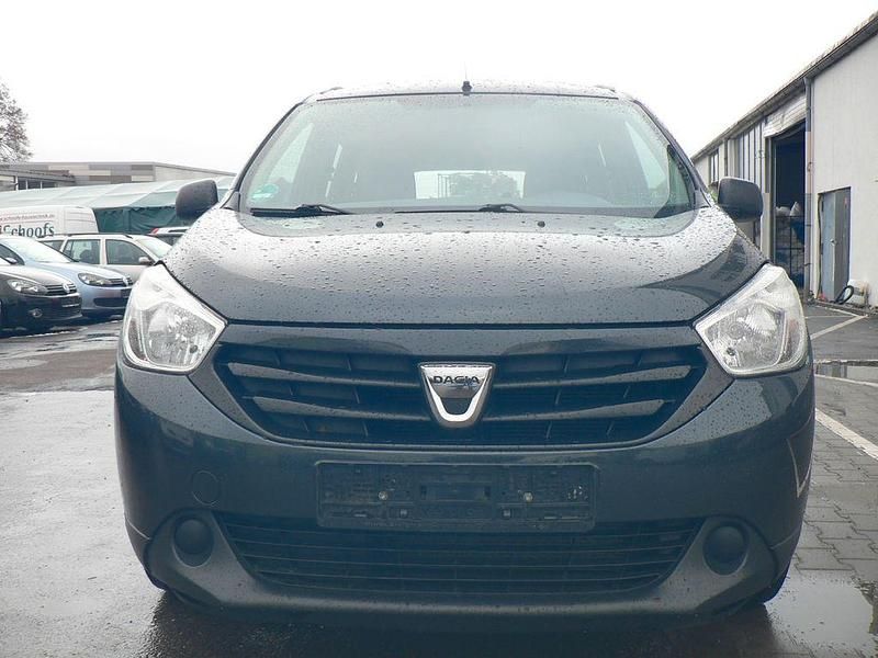 Gebraucht 2015 Dacia Lodgy Ambiance Van / Kleinbus | 3.499 € (Fairer Preis) - Bild 1/4