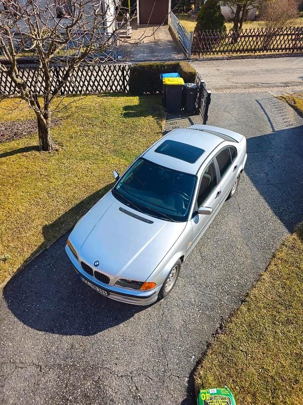 Silber Gebraucht 2000 BMW 316 Limousine | 4.000 € (Fairer Preis) - Bild 1/4