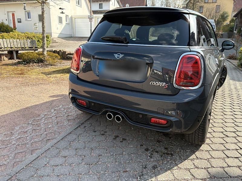 Gebraucht Mini Cooper S 192 PS (141 kW) 2018 Grau Kleinwagen
