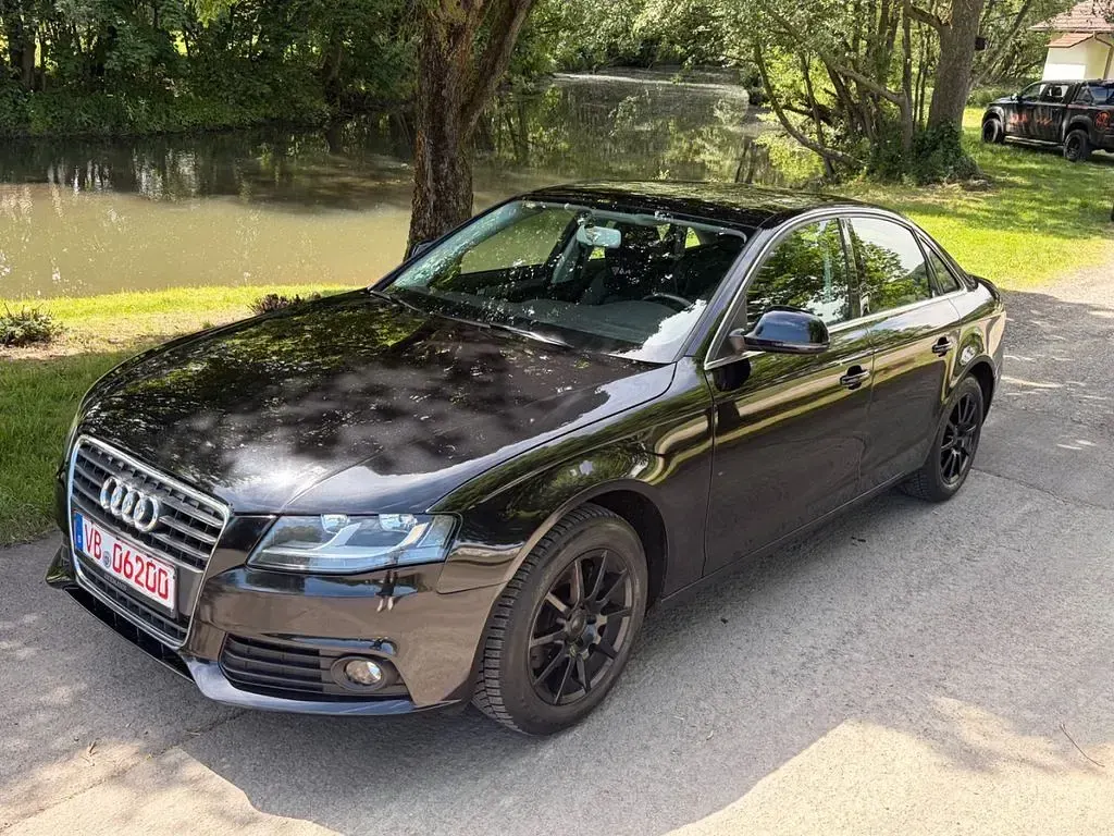 Gebraucht Audi A4 Ambiente 160 PS (117 kW) 2008 Schwarz Limousine