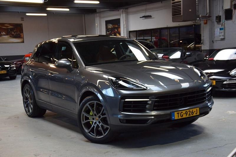 Gebraucht Porsche Cayenne 340 PS (250 kW) 2018 Grau SUV