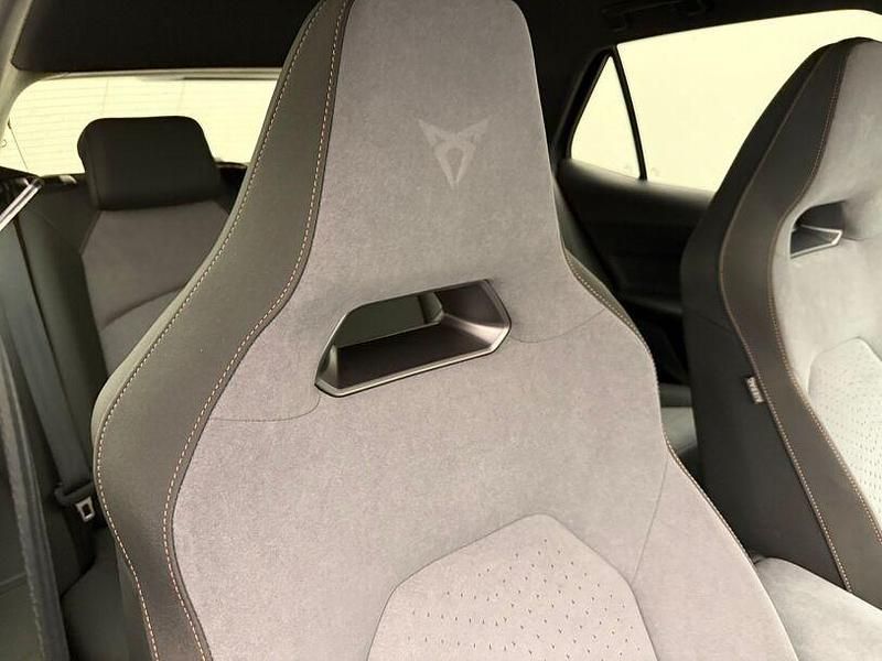 Gebraucht Cupra Born 169 kW (231 PS) 2024 Blau Kleinwagen