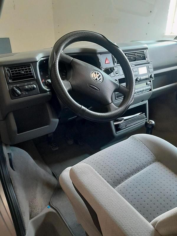 Silber Gebraucht 2002 VW T4 Van | 9.999 € (Superpreis) - Bild 1/4