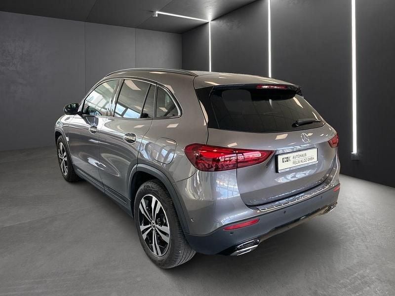 Gebraucht Mercedes GLA250 Progressive 224 PS (164 kW) 2024 Grau SUV