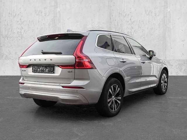 Gebraucht Volvo XC60 145 PS (106 kW) 2022 SUV