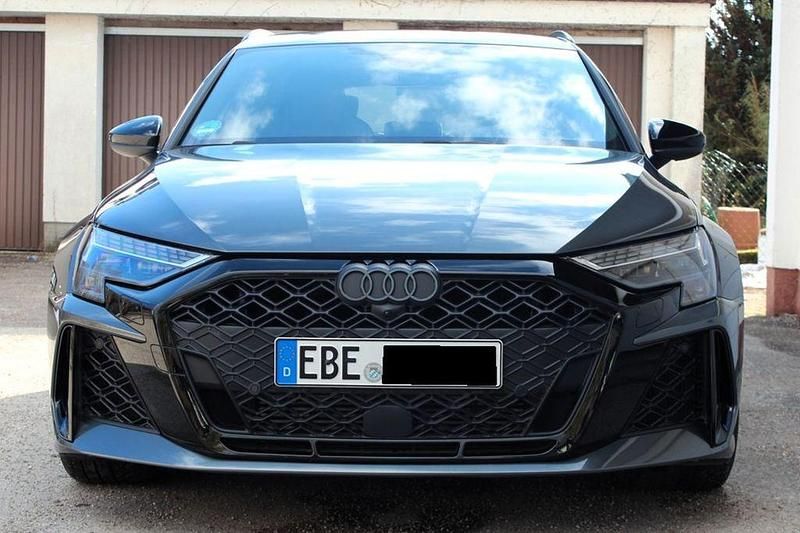 Gebraucht Audi RS3 Ambiente 400 PS (294 kW) 2025 Grau Limousine