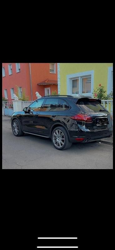Schwarz Gebraucht 2014 Porsche Cayenne SUV | 25.300 € (Fairer Preis) - Bild 1/4