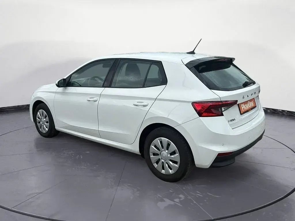 Gebraucht Skoda Fabia Active 80 PS (58 kW) 2022 Weiß Kleinwagen