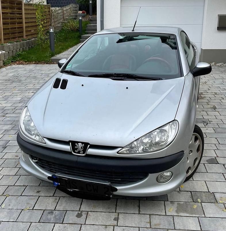 Silber Gebraucht 2001 Peugeot 206 CC Cabrio | 500 € (Superpreis) - Bild 1/4