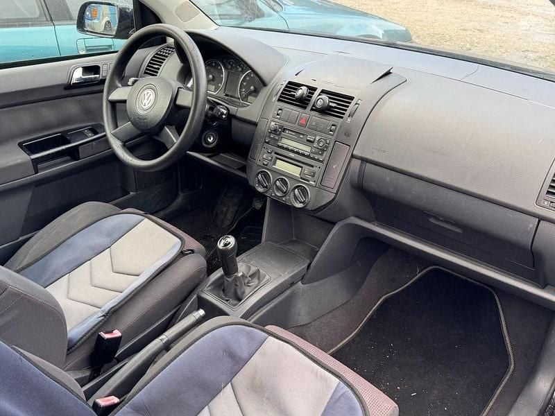Usata VW Polo Basis 75 CV (55 kW) 2004 Nero Berlina
