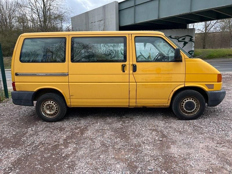 Gebraucht VW T4 68 PS (50 kW) 2001 Gelb Van