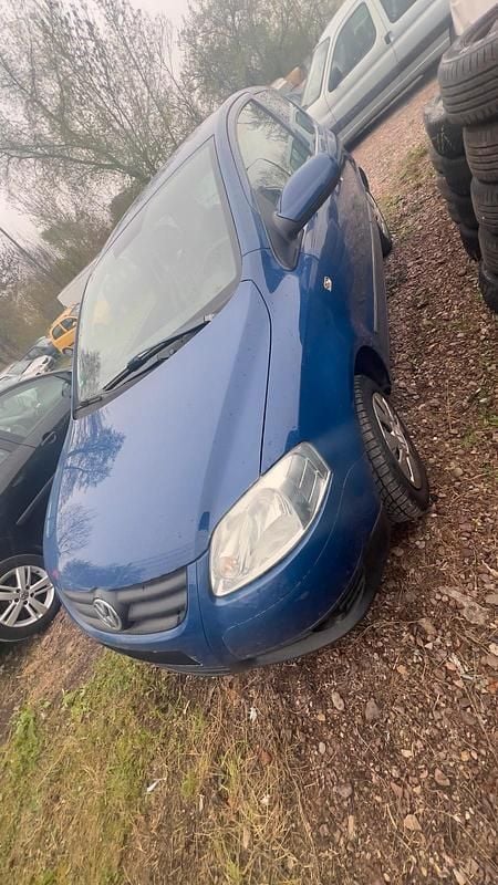 Gebraucht VW Fox 54 PS (39 kW) 2006 Blau Kleinwagen