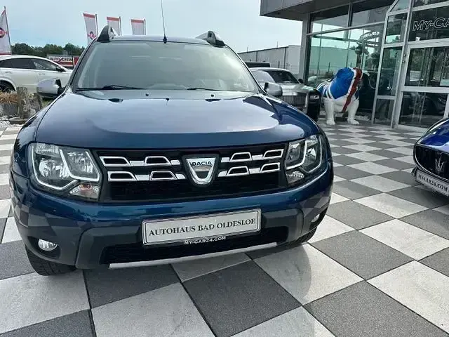 Gebraucht Dacia Duster Prestige 125 PS (91 kW) 2016 Blau SUV