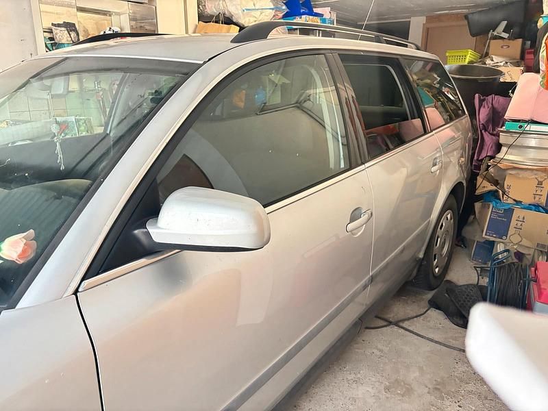 Gebraucht VW Passat 2002 Silber Kombi