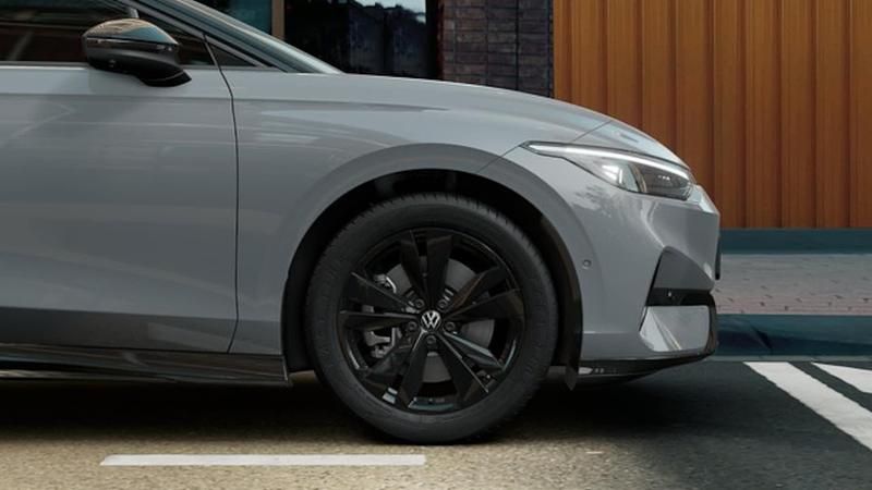 Gebraucht VW ID.7 Pro 210 kW (286 PS) 2025 Mondsteingrau schwarz Kombi