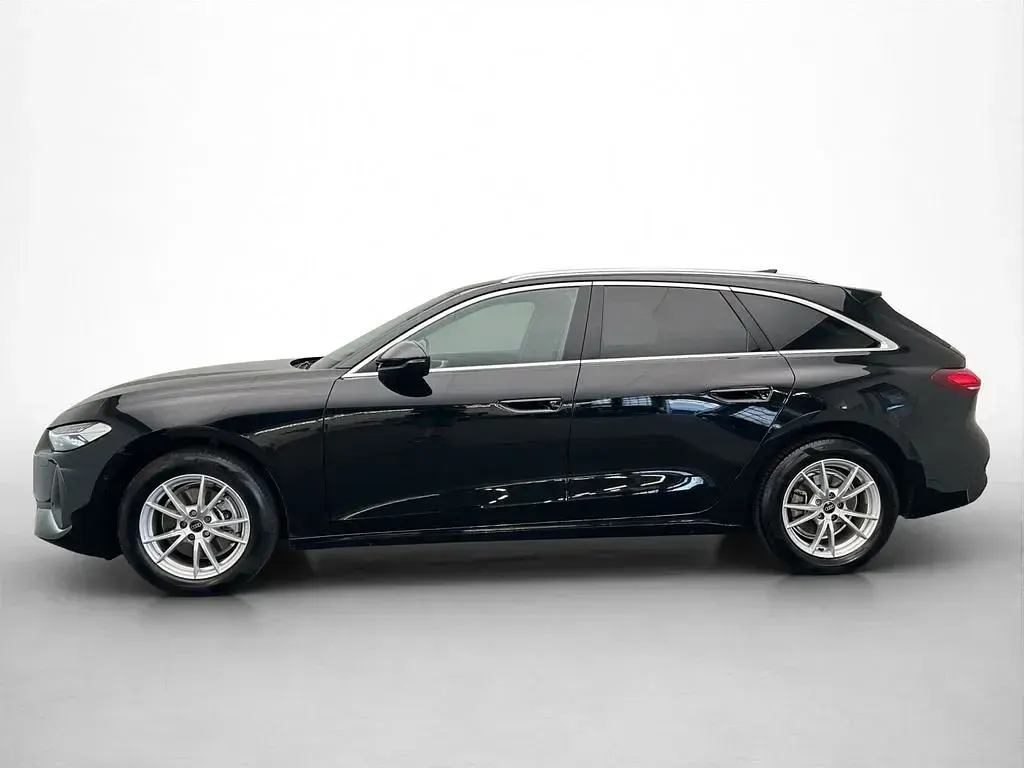 Gebraucht Audi A5 150 PS (110 kW) 2025 Mythosschwarz metallic Kombi