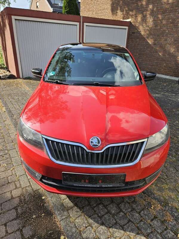 Rot Gebraucht 2014 Skoda Rapid Ambition Kleinwagen | 7.000 € (Fairer Preis) - Bild 1/4
