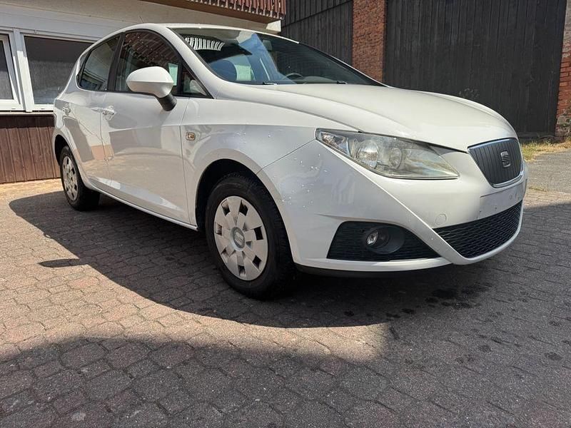 Weiß Gebraucht 2009 Seat Ibiza Ecomotive Limousine | 3.000 € (Etwas zu teuer) - Bild 1/4