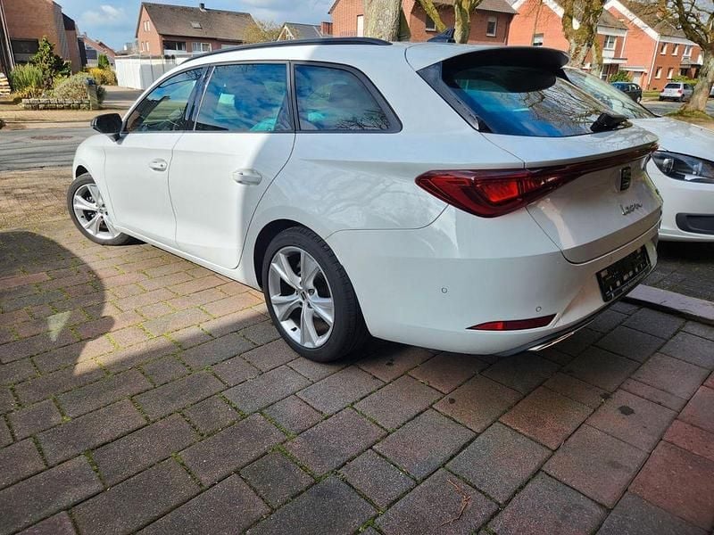 Gebraucht Seat Leon FR 150 PS (110 kW) 2021 Weiß Limousine