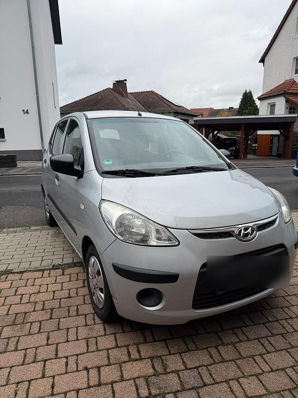 Silber Gebraucht 2009 Hyundai i10 Kleinwagen | 1.500 € (Guter Preis) - Bild 1/4