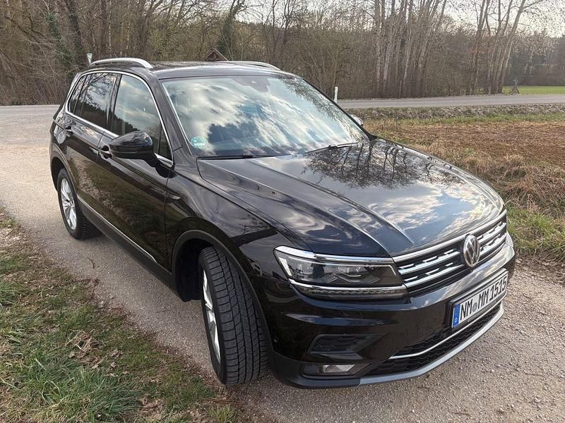 Gebraucht VW Tiguan Highline 180 PS (132 kW) 2017 Schwarz SUV
