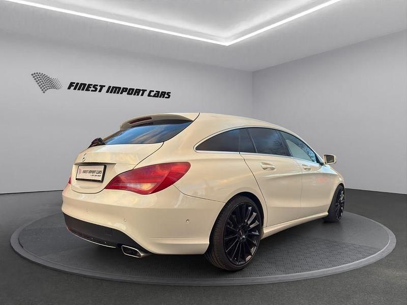 Gebraucht Mercedes CLA220 177 PS (130 kW) 2015 Weiß Limousine