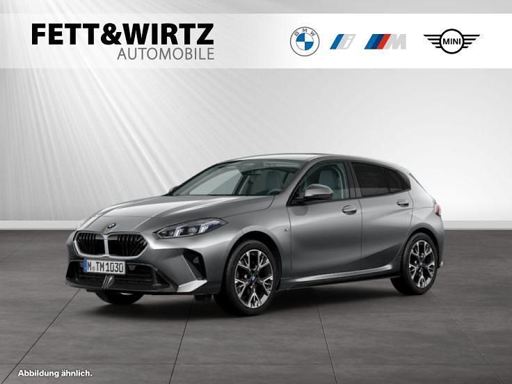 Skyscraper grau metallic Gebraucht 2024 BMW 120 M Sport Kleinwagen | 31.900 € (Superpreis) - Bild 1/2