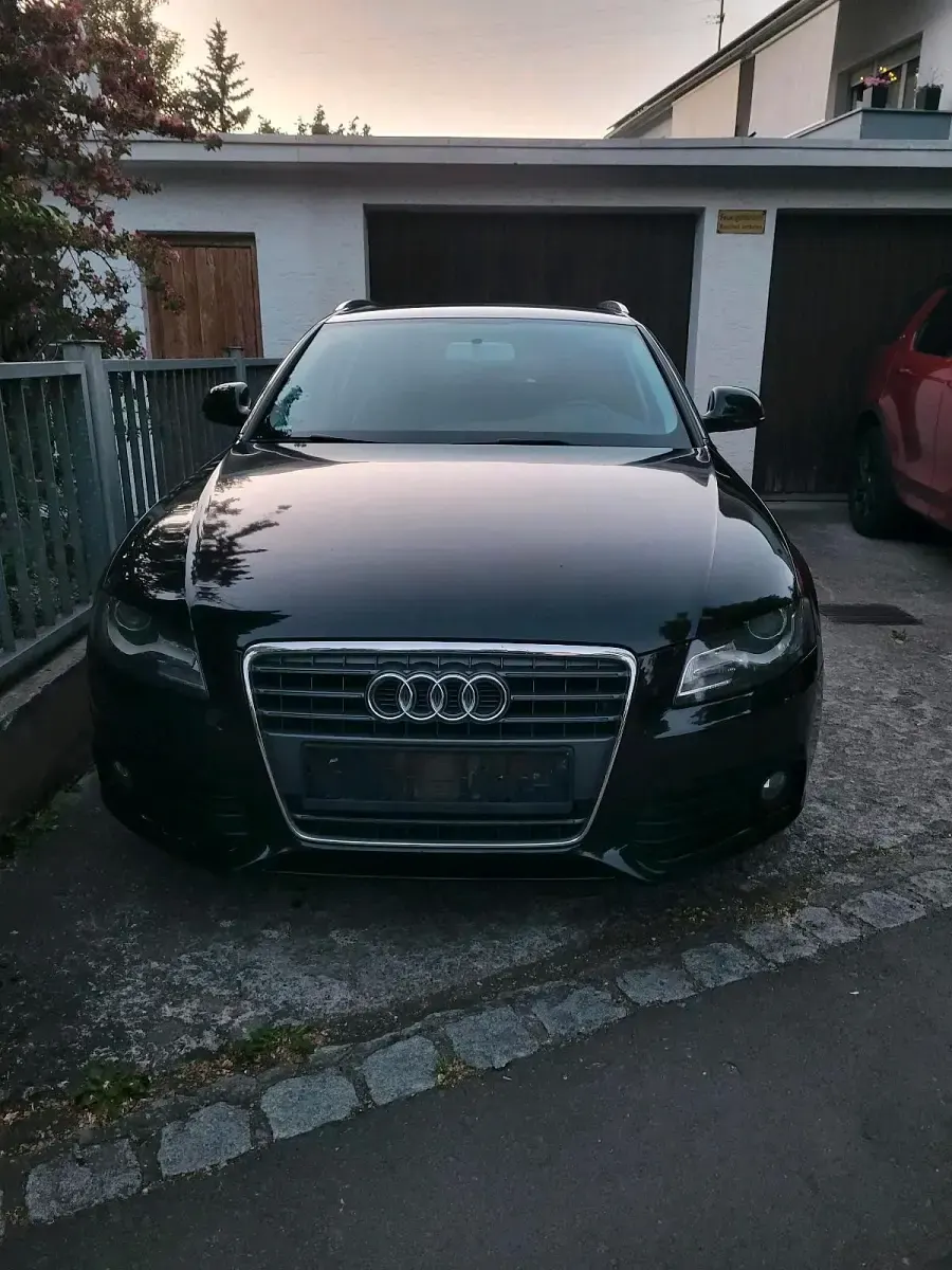Gebraucht Audi A4 120 PS (88 kW) 2009 Schwarz Kombi