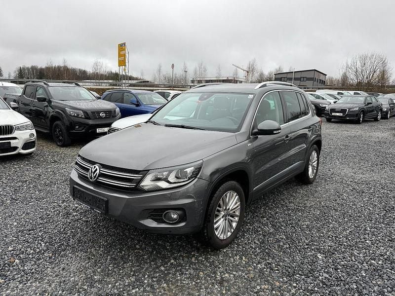 Gebraucht VW Tiguan Cup 177 PS (130 kW) 2014 Grau SUV