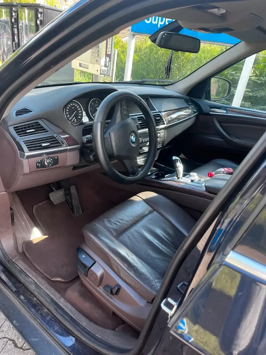 Używany BMW X5 2008 Niebieski SUV