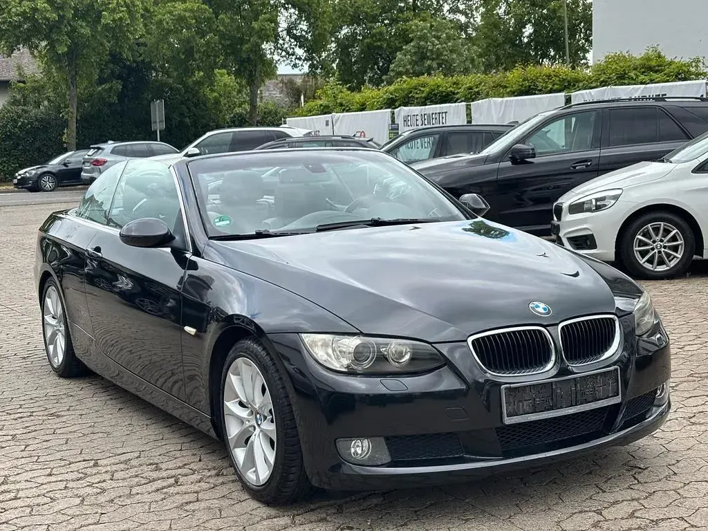 Gebraucht BMW 320 Cabriolet Performance 170 PS (125 kW) 2008 Schwarz Cabrio