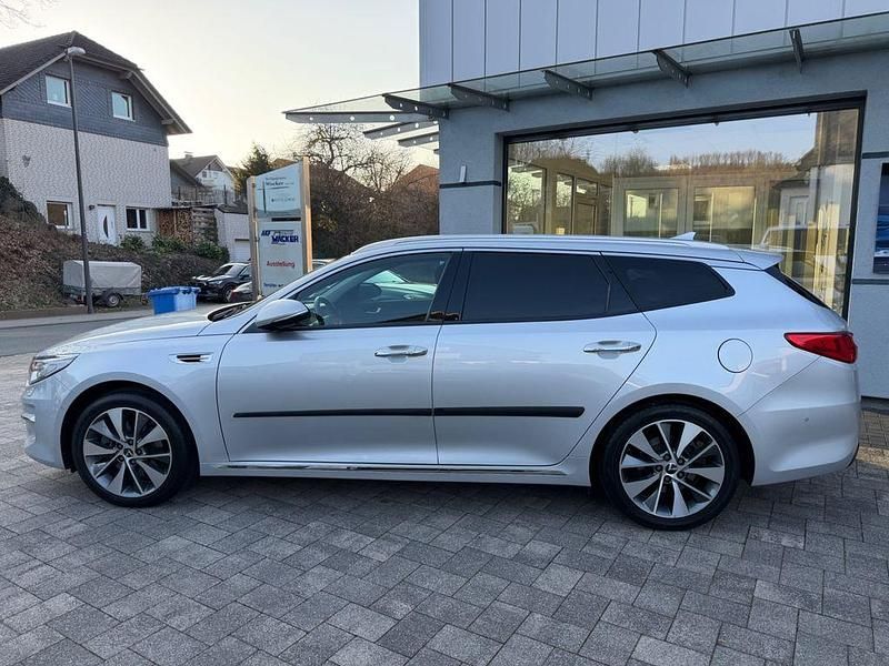 Gebraucht Kia Optima Spirit 163 PS (119 kW) 2017 Silber Kombi