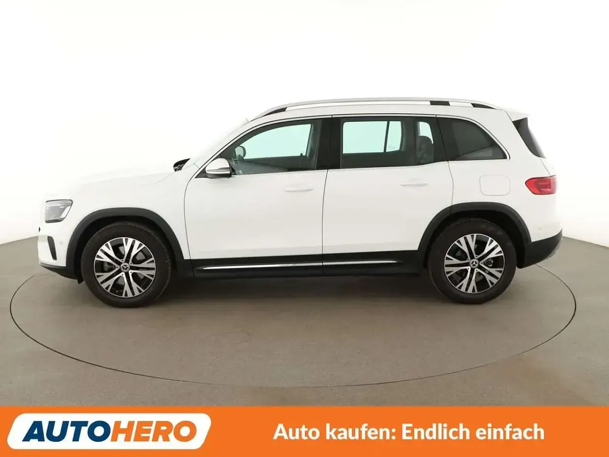 Gebraucht Mercedes GLB200 Progressive 150 PS (110 kW) 2024 Polarweiss SUV