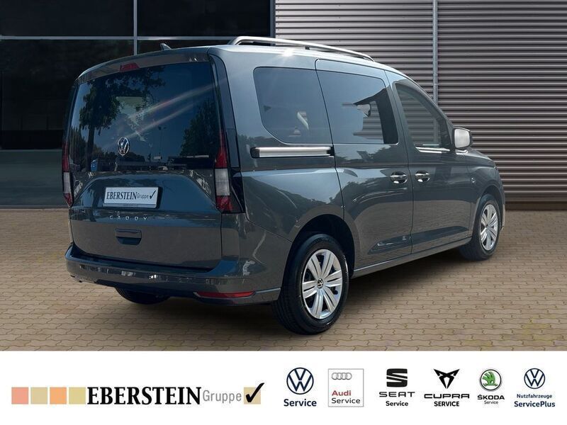 Gebraucht VW Caddy Basis 102 PS (75 kW) 2025 Grau Van / Kleinbus