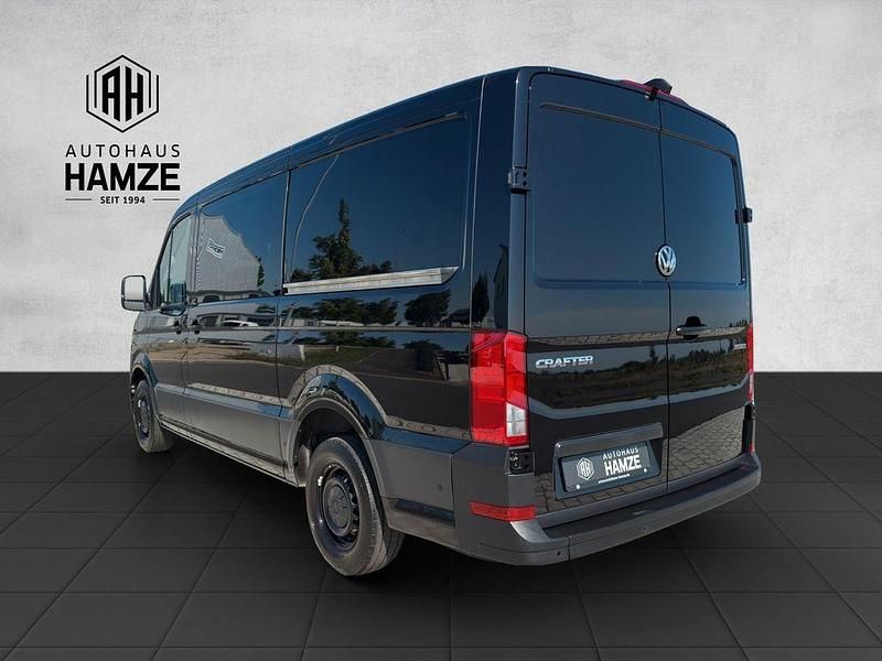 Gebraucht VW Crafter 177 PS (130 kW) 2022 Schwarz Van
