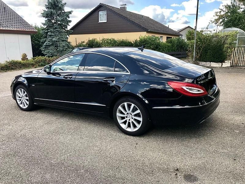 Gebraucht Mercedes CLS350 265 PS (194 kW) 2012 Schwarz Coupé