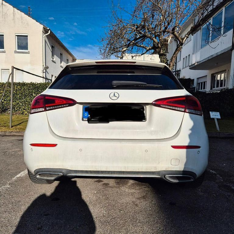 Gebraucht Mercedes A250 224 PS (164 kW) 2018 Weiß Limousine