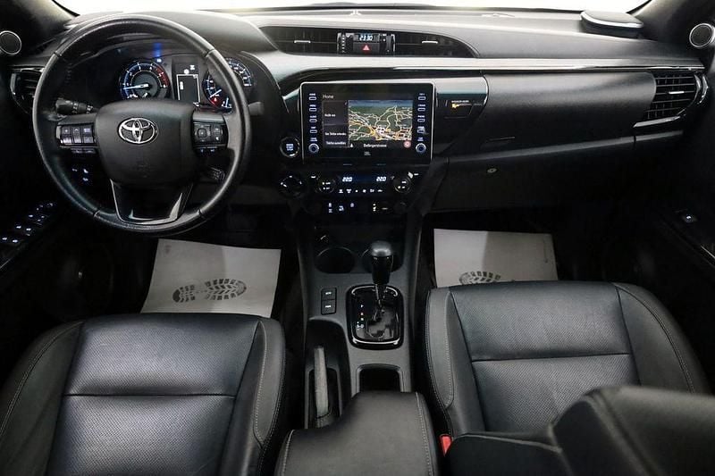 Gebraucht Toyota HiLux 204 PS (150 kW) 2022 Grau (metallic) Pickup