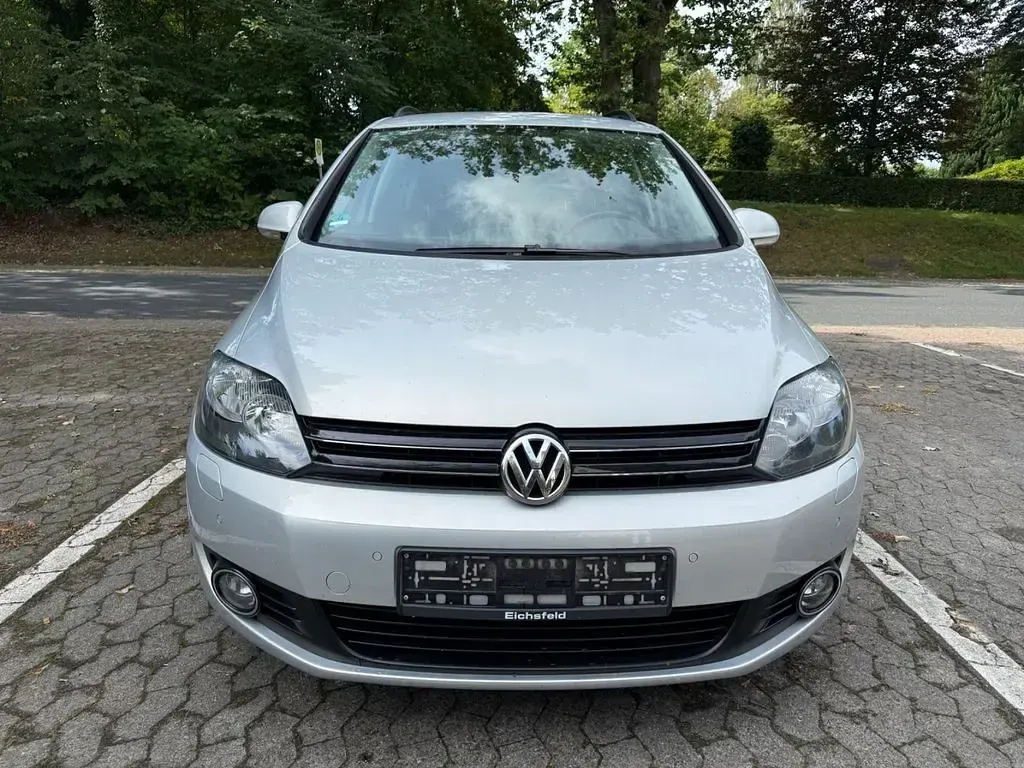 Gebraucht VW Golf Plus Cross Team 122 PS (89 kW) 2010 Gold Limousine