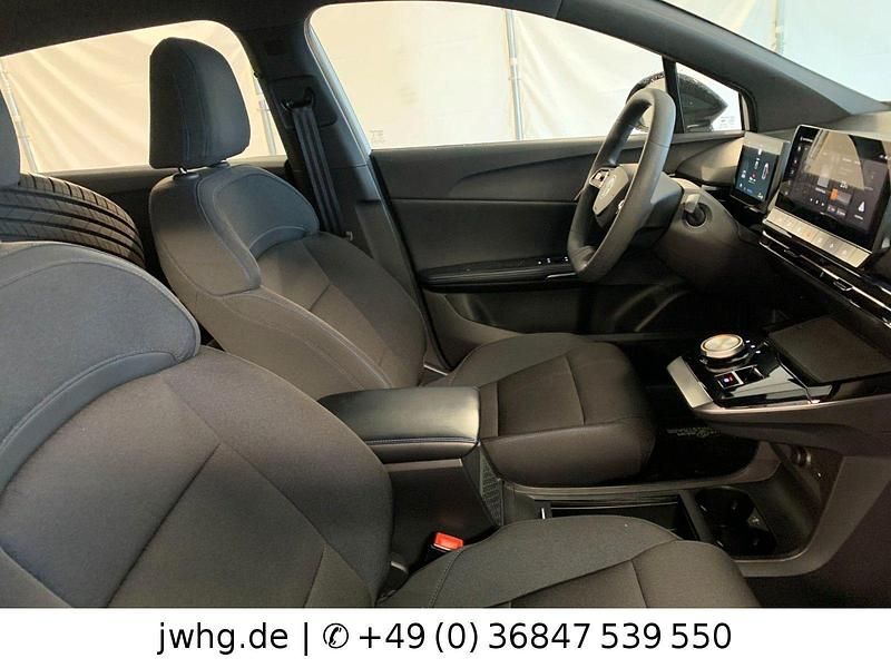 Gebraucht MG MG4 EV 125 kW (170 PS) 2022 Weiß Kleinwagen