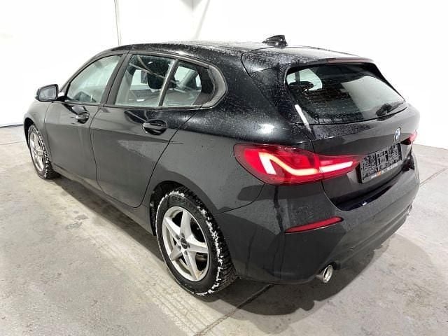 Gebraucht BMW 118 Advantage 150 PS (110 kW) 2022 Schwarz Kleinwagen