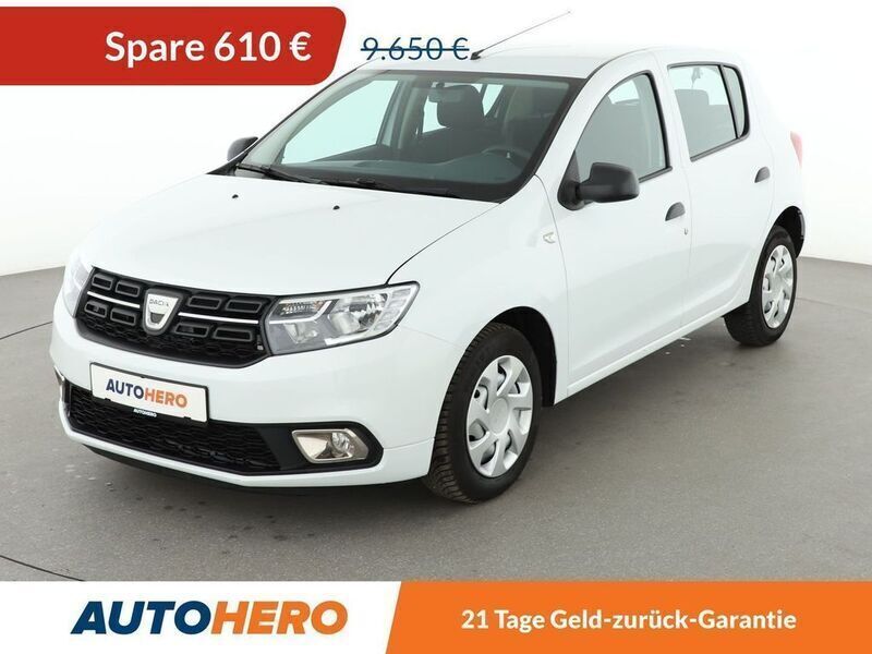 Weiß Gebraucht 2020 Dacia Sandero Essentiel Kleinwagen | 9.040 € (Fairer Preis) - Bild 1/3