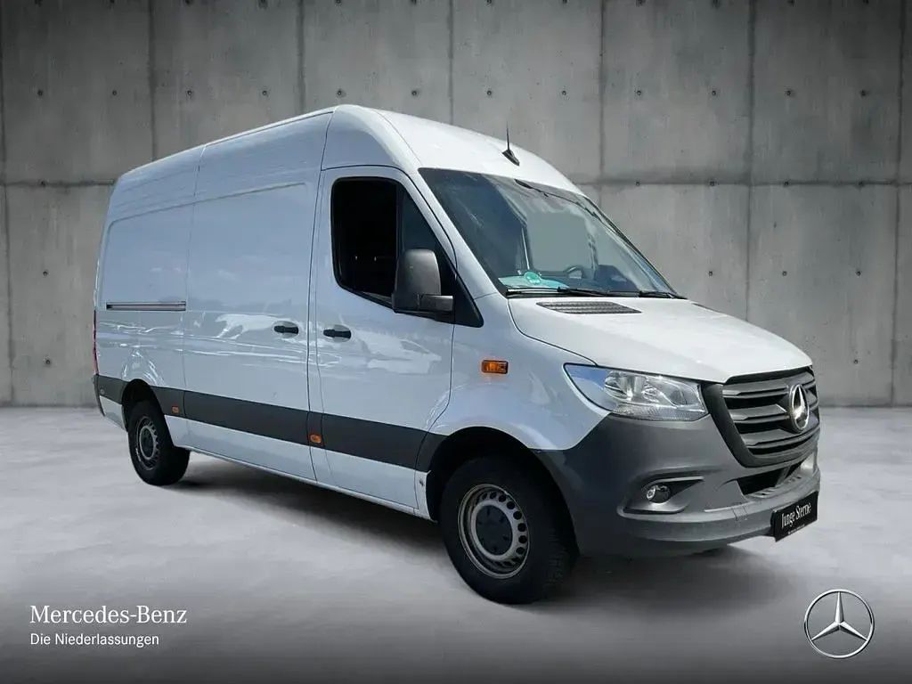 Gebraucht Mercedes Sprinter 170 PS (125 kW) 2024 Weiß Van