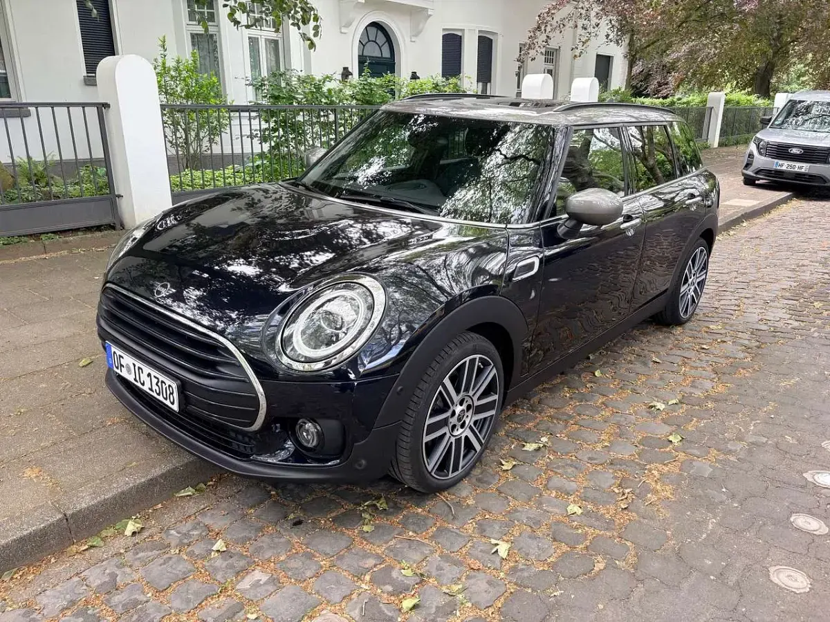Gebraucht Mini Cooper Clubman Essential 136 PS (100 kW) 2020 Blau Kombi