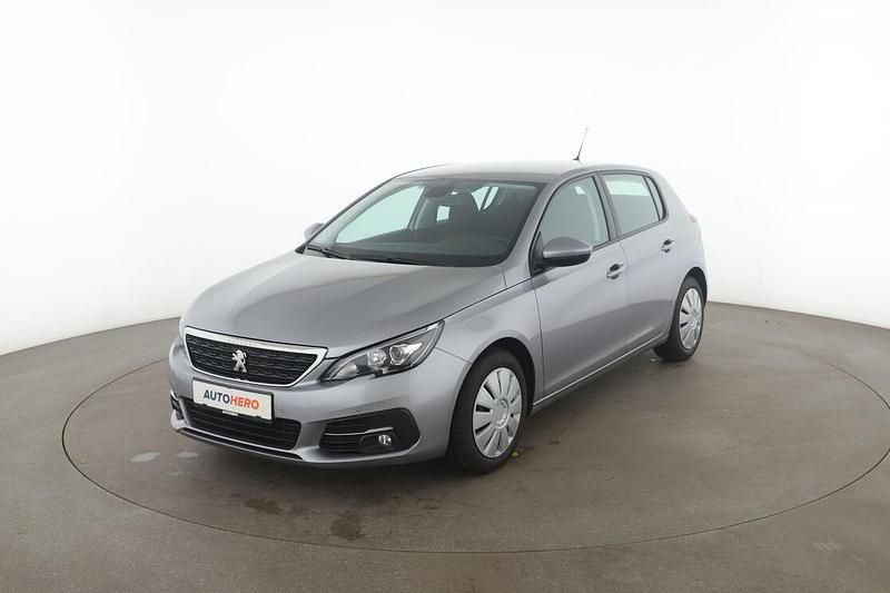Grau Gebraucht 2019 Peugeot 308 Active Limousine | 11.740 € (Fairer Preis) - Bild 1/3