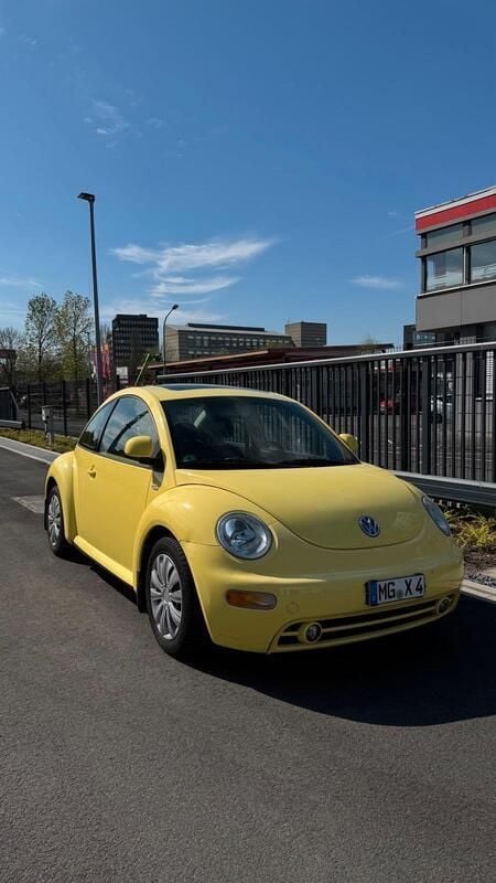Gelb Gebraucht 1999 VW Beetle Coupé | 4.000 € (Etwas zu teuer) - Bild 1/4