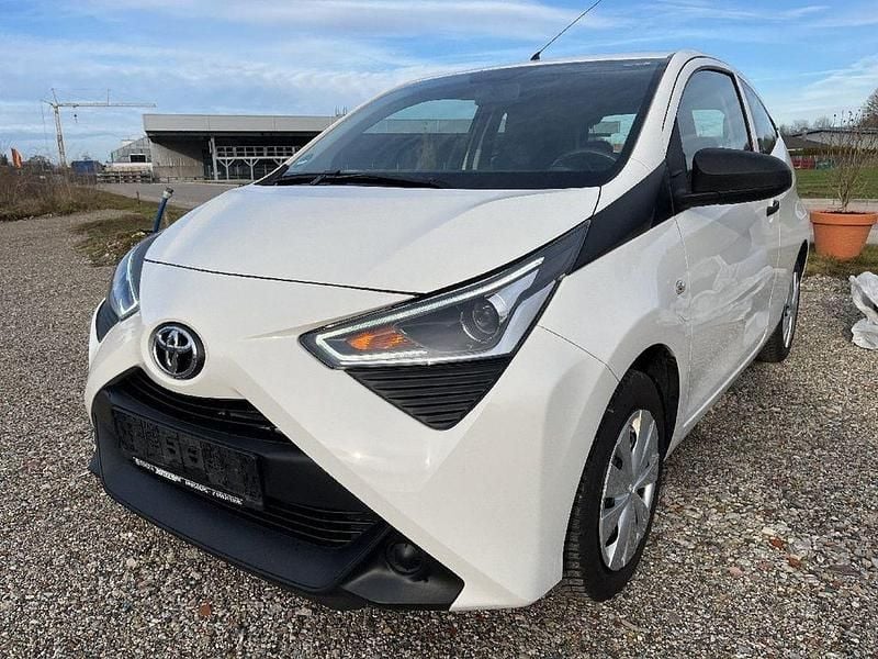Weiß Gebraucht 2019 Toyota Aygo Kleinwagen | 4.900 € (Superpreis) - Bild 1/4