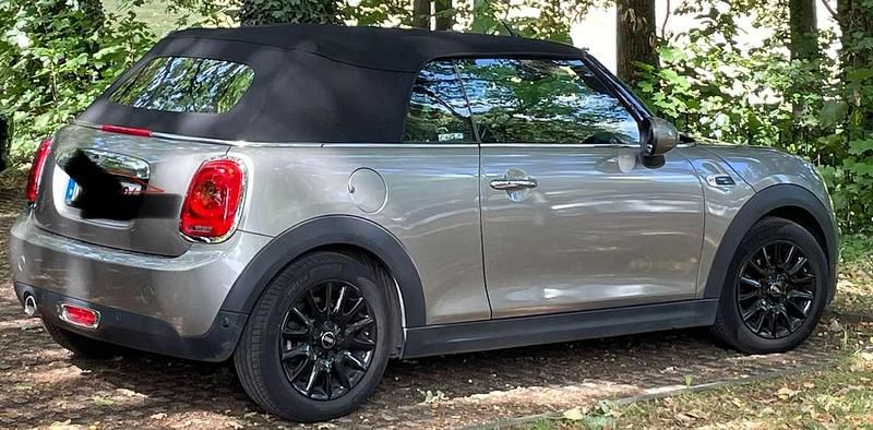 Silber Gebraucht 2019 Mini One Cabriolet Pepper Cabrio | 16.500 € (Fairer Preis) - Bild 1/4