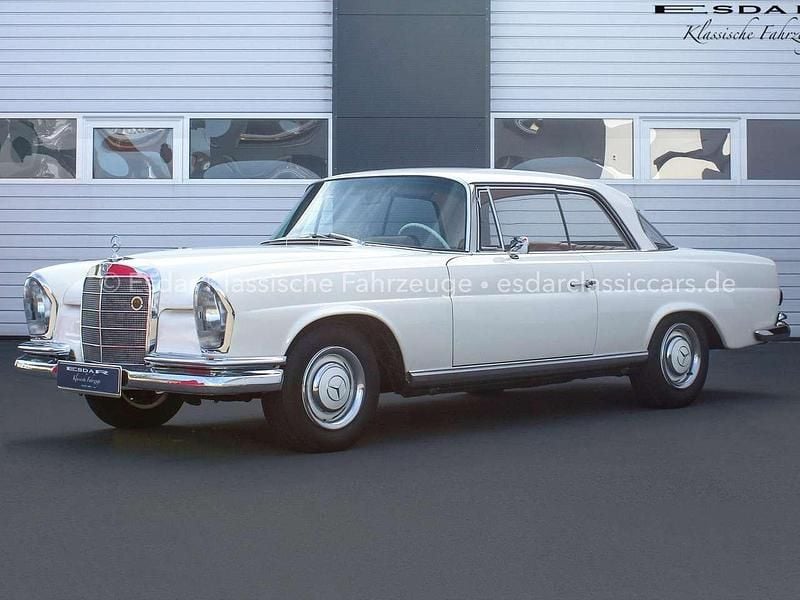 Weiß Gebraucht 1967 Mercedes 250 SE Cabrio | 89.000 € - Bild 1/4