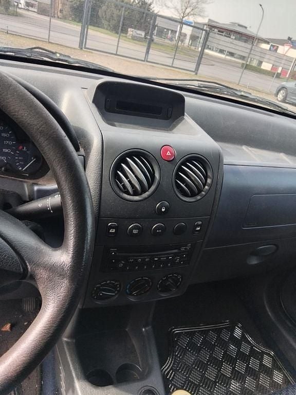 Gebraucht Citroën Berlingo Advance 90 PS (66 kW) 2008 Grau Van / Kleinbus